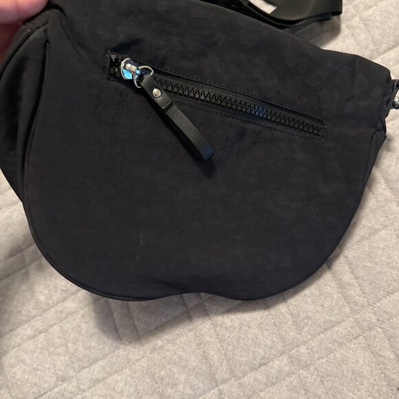 Iris Mini Best Version Crossbody Bag #8062 By Iris & Rainbow NWOT Black Panther - Picture 4 of 6